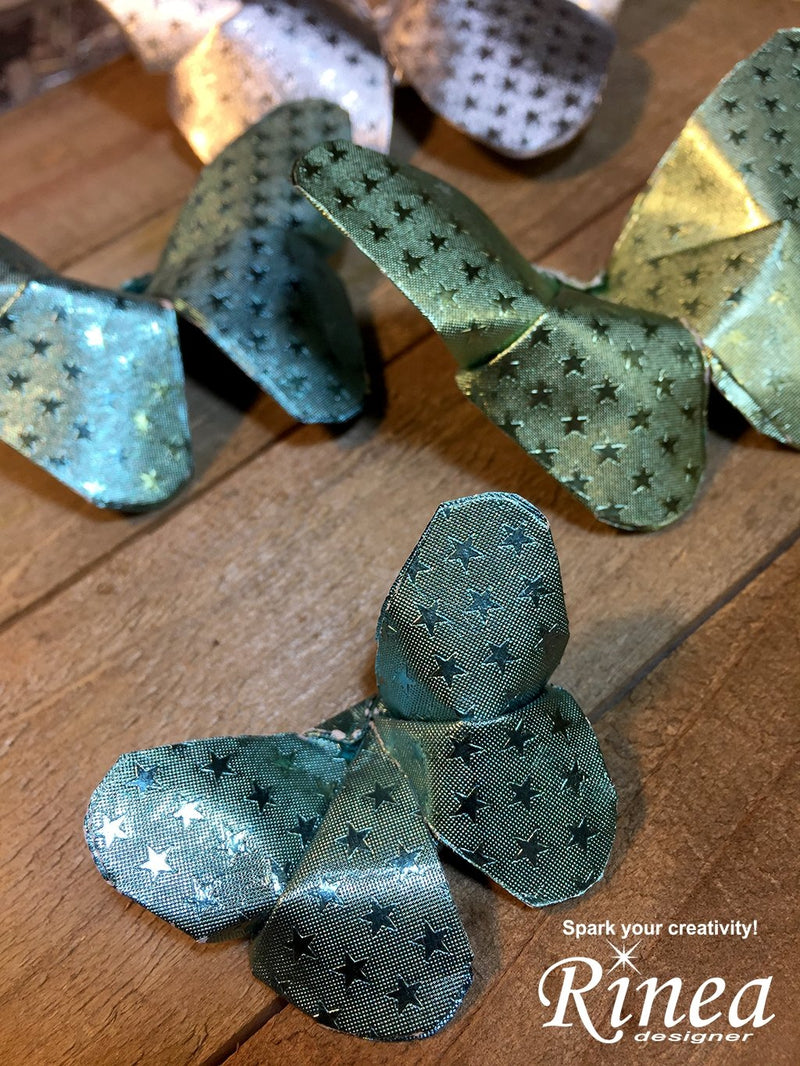 Folding Butterflies with Rinea Foiled Paper by Janet | Rinea