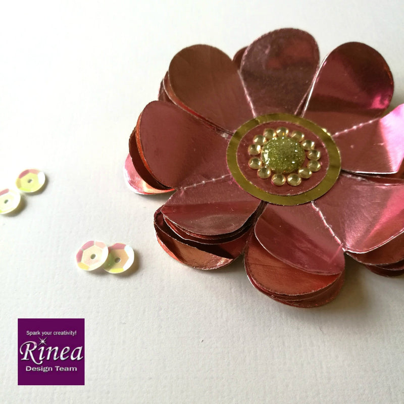 Create Beautiful Flowers by Clair | Rinea