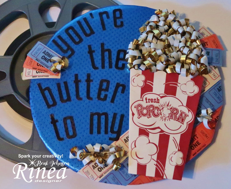 Make A Box Of Popcorn For Your Valentine <br><sm>By Roni Johnson</sm> | Rinea