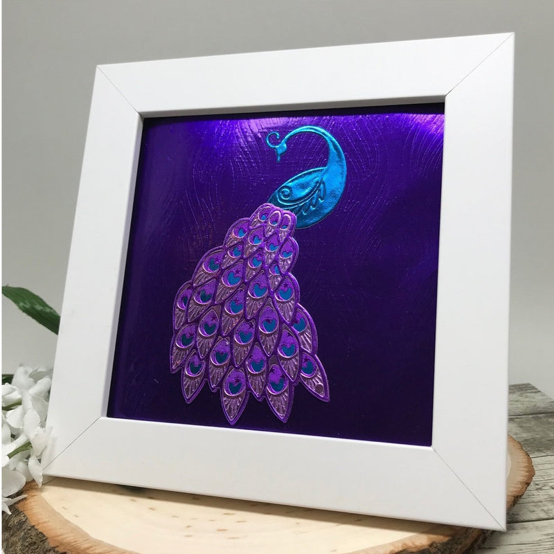 Peacock Frame with Donna | Rinea